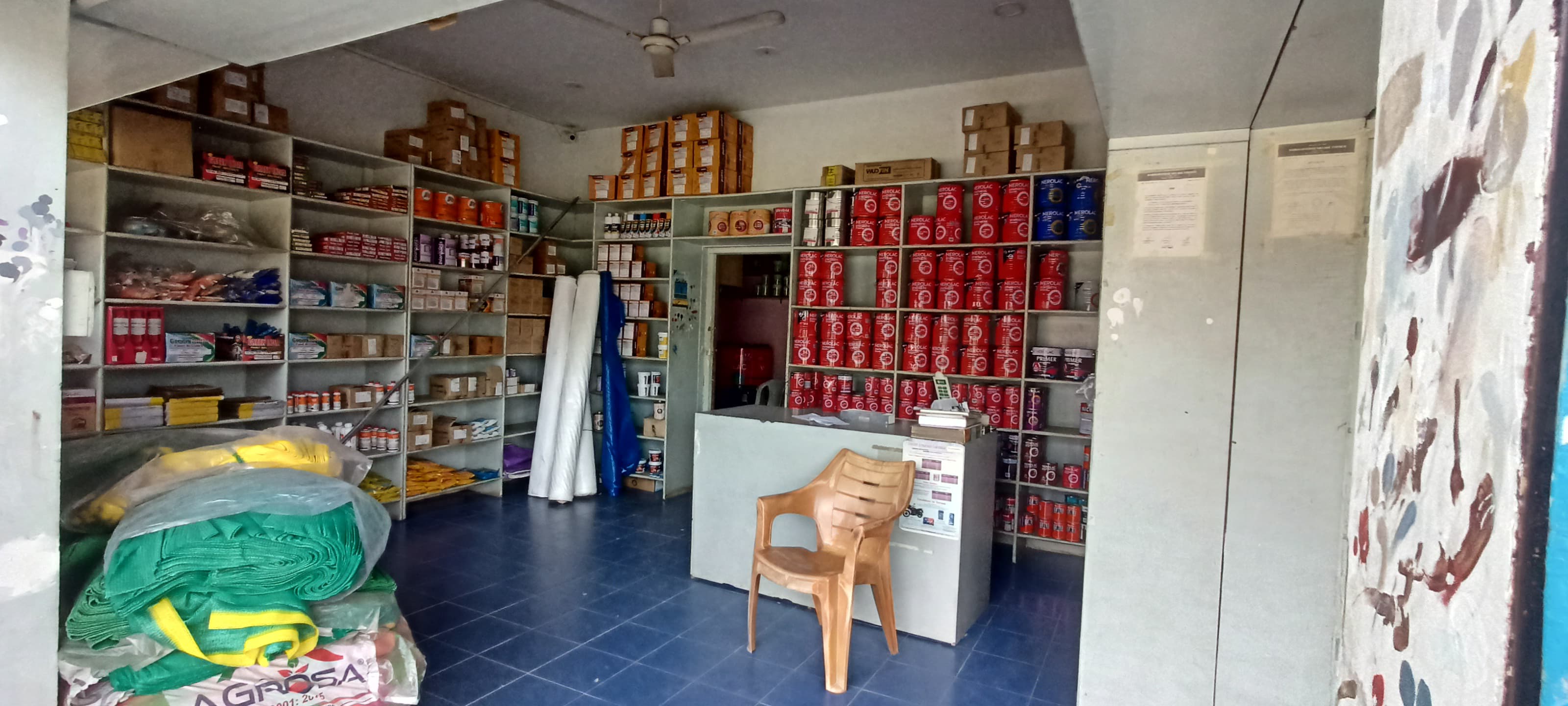 INTERIOR